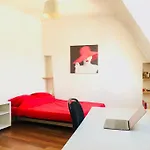 Zen & Bright Studio • Moulin Rouge - Montmartre